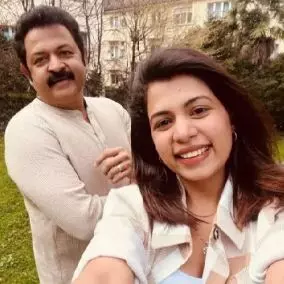 നടൻ കൃഷ്കുമാറിനും മകൾ ദിയക്കുമെതിരെ ജീവനക്കാരുടെ പരാതിയിൽ കേസെടുത്ത് പൊലീസ് നടൻ കൃഷ്കുമാറിനും മകൾ ദിയക്കുമെതിരെ ജീവനക്കാരുടെ പരാതിയിൽ കേസെടുത്ത് പൊലീസ്