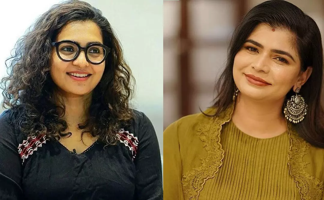അത് പ്രസക്തമായ ചോദ്യം: പാർവതി തിരുവോത്തിനെ പിന്തുണച്ച് ഗായിക ചിന്മയി ശ്രീപദ അത് പ്രസക്തമായ ചോദ്യം: പാർവതി തിരുവോത്തിനെ പിന്തുണച്ച് ഗായിക ചിന്മയി ശ്രീപദ