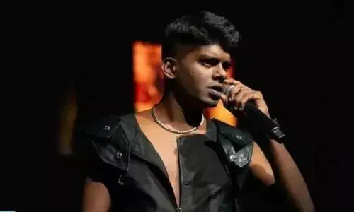 വേടന്റെ പാട്ട് പാഠ്യവിഷയത്തിൽ ഉൾപ്പെടുത്തി കാലിക്കറ്റ് സർവ്വകലാശാല   താരതമ്യപഠനം മൈക്കിൾ ജാക്സന്റെ പാട്ടുമായി വേടന്റെ പാട്ട് പാഠ്യവിഷയത്തിൽ ഉൾപ്പെടുത്തി കാലിക്കറ്റ് സർവ്വകലാശാല   താരതമ്യപഠനം മൈക്കിൾ ജാക്സന്റെ പാട്ടുമായി