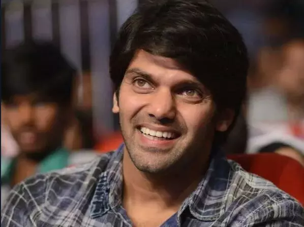 തമിഴ് നടൻ ആര്യയുടെ വീട്ടിലും സ്ഥാപങ്ങളിലും ആദായ നികുതി റെയ്ഡ് തമിഴ് നടൻ ആര്യയുടെ വീട്ടിലും സ്ഥാപങ്ങളിലും ആദായ നികുതി റെയ്ഡ്
