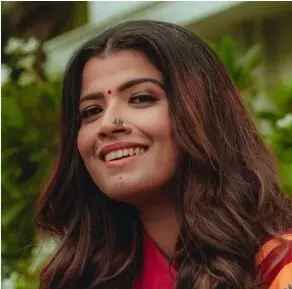 വാട്സ് ആപ് ഹാക്ക് ചെയ്ത് തട്ടിയെടുത്തത് 45000 രൂപ, പറ്റിക്കപ്പെട്ടതിനെപ്പറ്റി തുറന്ന് പറഞ്ഞ് അമൃത സുരേഷ് വാട്സ് ആപ് ഹാക്ക് ചെയ്ത് തട്ടിയെടുത്തത് 45000 രൂപ, പറ്റിക്കപ്പെട്ടതിനെപ്പറ്റി തുറന്ന് പറഞ്ഞ് അമൃത സുരേഷ്