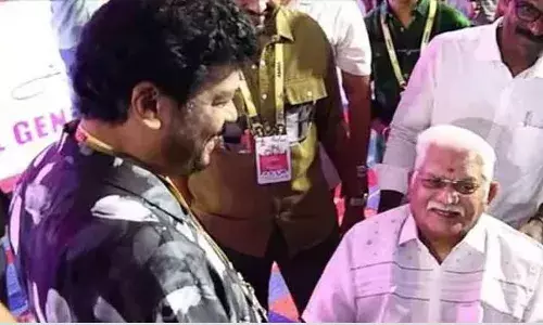 13 വർഷത്തെ ഇടവേളക്ക് ശേഷം അമ്മ ജനറൽ ബോഡി മീറ്റിങ്ങിൽ പങ്കെടുത്ത് ജഗതി ശ്രീകുമാർ 13 വർഷത്തെ ഇടവേളക്ക് ശേഷം അമ്മ ജനറൽ ബോഡി മീറ്റിങ്ങിൽ പങ്കെടുത്ത് ജഗതി ശ്രീകുമാർ