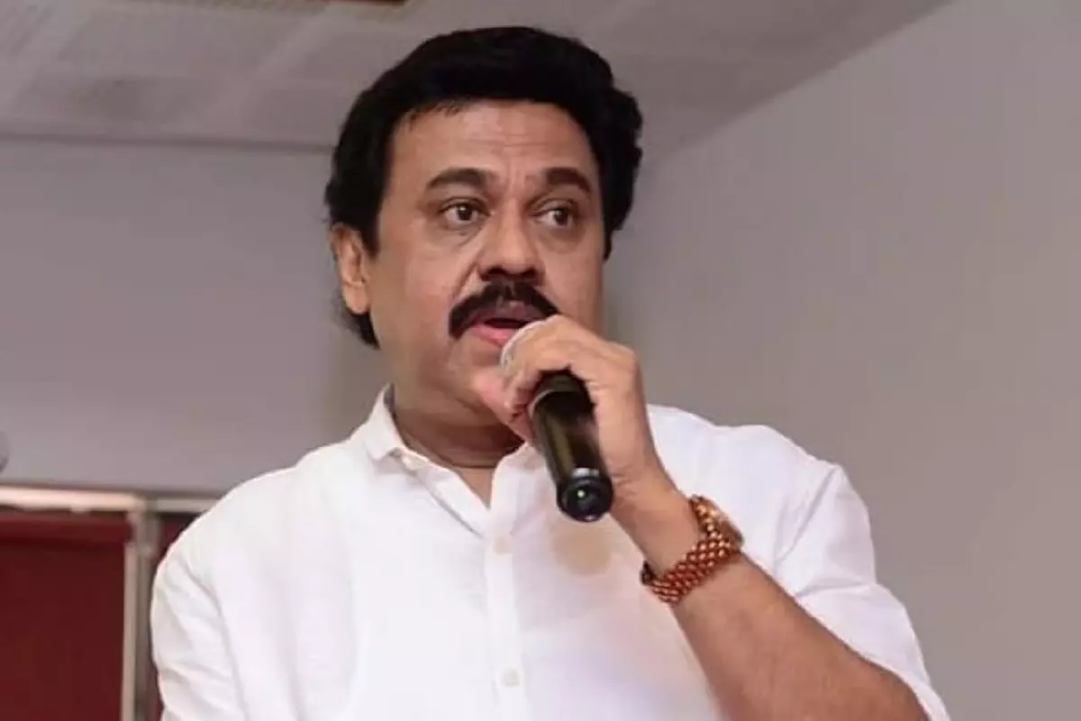 നിലവിലുളള സെന്ട്രല് സെന്സര് ബോര്ഡിനെ പിരിച്ചുവിടണമെന്ന് സംവിധായകന് വിനയന് നിലവിലുളള സെന്ട്രല് സെന്സര് ബോര്ഡിനെ പിരിച്ചുവിടണമെന്ന് സംവിധായകന് വിനയന്