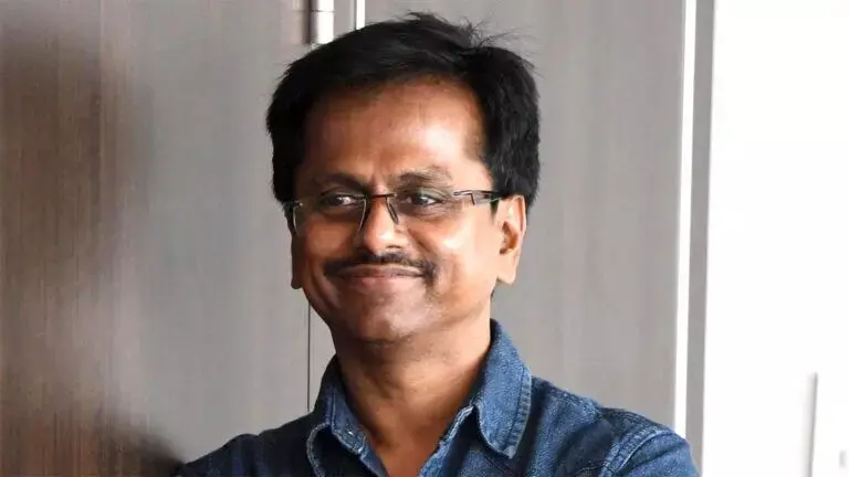 ഗജിനിയില് സൂര്യയ്ക്ക് ഇടമില്ലായിരുന്നു: വെളിപ്പെടുത്തി: എ.ആര് മുരുഗദോസ് ഗജിനിയില് സൂര്യയ്ക്ക് ഇടമില്ലായിരുന്നു: വെളിപ്പെടുത്തി: എ.ആര് മുരുഗദോസ്