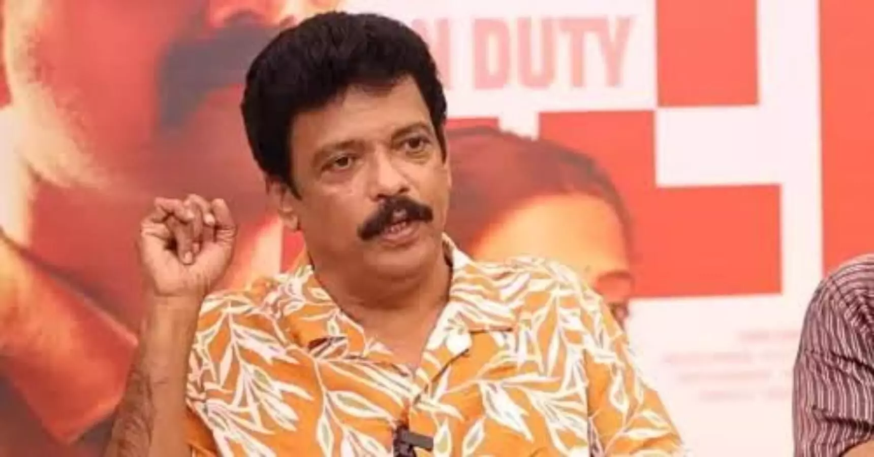ഏതെങ്കിവും കഥാപാത്രവുമായി സ്വഭാവത്തിന് സാമ്യമുണ്ടോ? ജഗദീഷിന്റെ മറുപടി ഏതെങ്കിവും കഥാപാത്രവുമായി സ്വഭാവത്തിന് സാമ്യമുണ്ടോ? ജഗദീഷിന്റെ മറുപടി