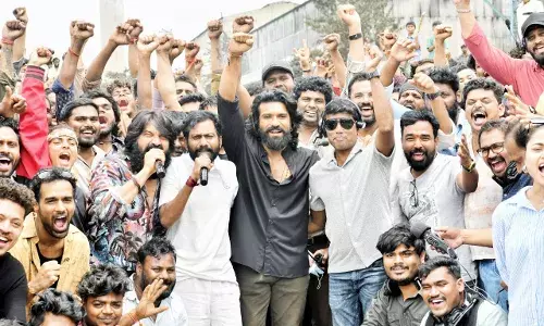 രാം ചരണ് - ബുചി ബാബു സന ചിത്രം പെദ്ധി ; ആയിരത്തിലധികം നര്ത്തകരുമായി ഗാനചിത്രീകരണം മൈസൂരില് രാം ചരണ് - ബുചി ബാബു സന ചിത്രം പെദ്ധി ; ആയിരത്തിലധികം നര്ത്തകരുമായി ഗാനചിത്രീകരണം മൈസൂരില്