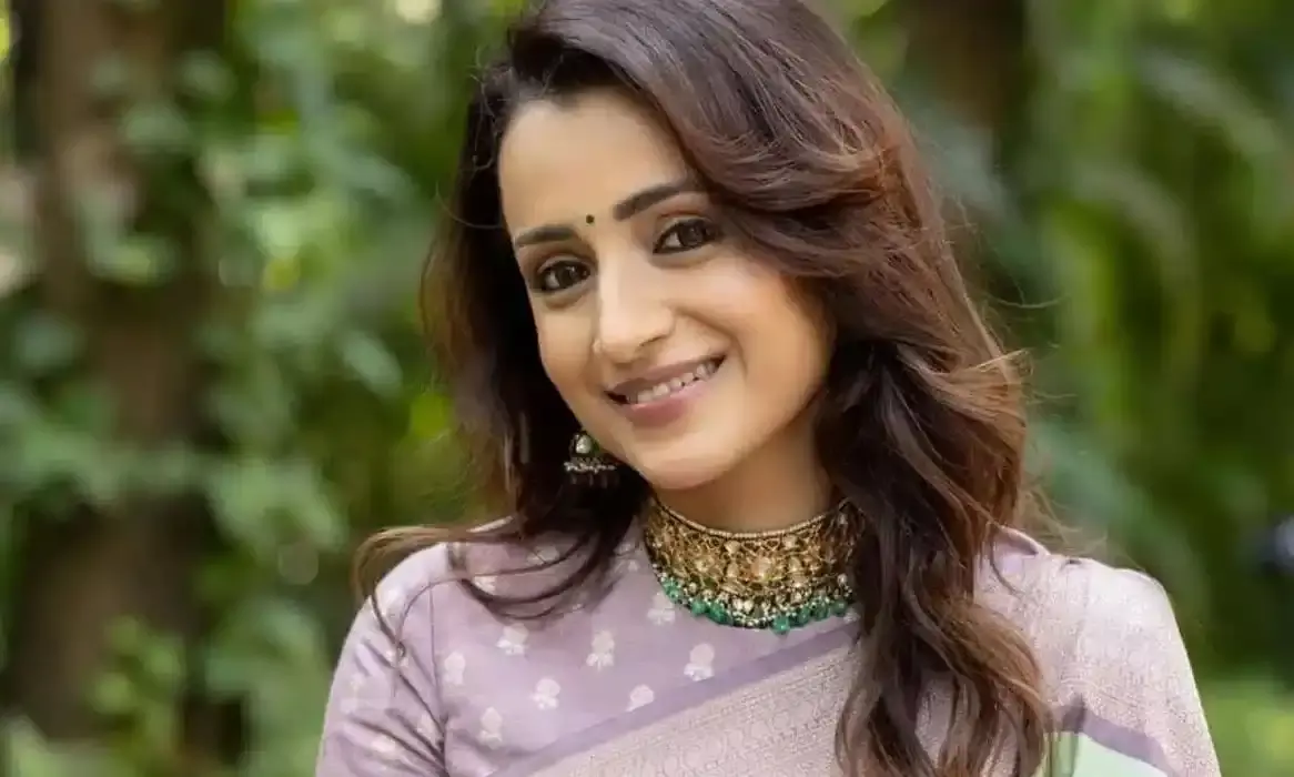 എന്റെ ഹണിമൂണ്‍ കൂടി ഷെഡ്യൂള്‍ ചെയ്യുമോ! വിവാഹ വാര്‍ത്തകളോട് പ്രതികരിച്ച് തൃഷ