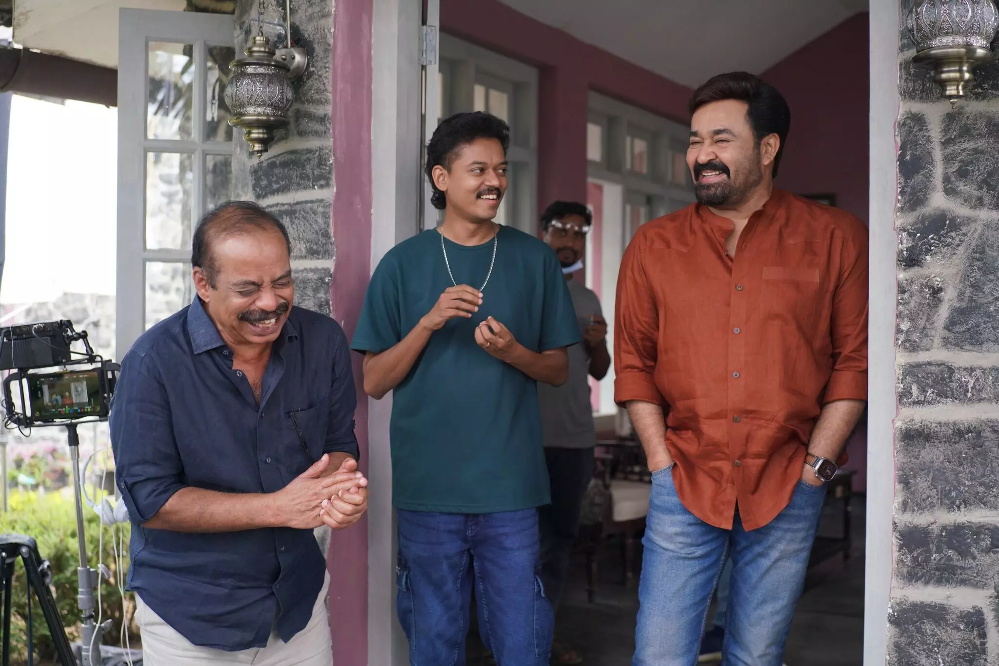 സംഗീത് പ്രതാപിന്റെ പേടി മാറ്റണം; അത് ഞാനേറ്റു... ലാലിന്റെ മറുപടി; കാമറയ്ക്ക് മുന്നില്‍ പിന്നീട് സംഭവിച്ചത്!