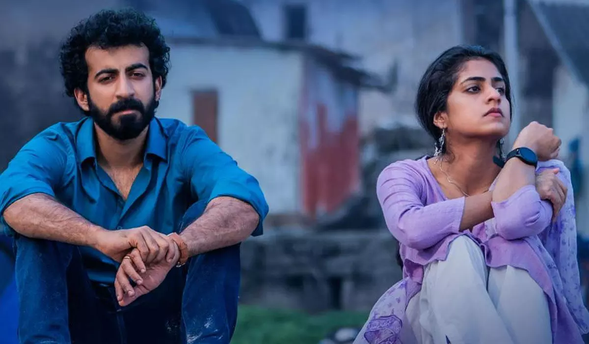 പ്രണയത്തിന്റെ നൊമ്പരം; ഇത്തിരി നേരത്തിലെ മധുര ഗാനം