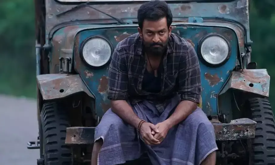 കാടിളക്കി വരുന്നു, ഡബിള്‍ മോഹന്‍; വിലായത്ത് ബുദ്ധ 21-ന് തിയേറ്ററുകളില്‍