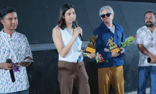 വെനീസ് ഒറിസോണ്ടി പുരസ്കാര ചിത്രത്തിന് മേളയില് കൈയ്യടി വെനീസ് ഒറിസോണ്ടി പുരസ്കാര ചിത്രത്തിന് മേളയില് കൈയ്യടി