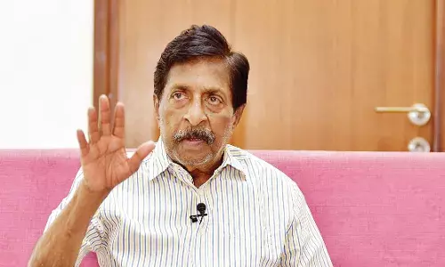 നടന്‍ ശ്രീനിവാസന്‍ അന്തരിച്ചു