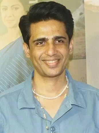 ബന്ധം പിരിഞ്ഞ ശേഷം ആദ്യ ഭാര്യയുമായി വീണ്ടും പ്രണയത്തിലായി ഹിന്ദി നടൻ ഗുൽഷൻ ദേവയ്യ ബന്ധം പിരിഞ്ഞ ശേഷം ആദ്യ ഭാര്യയുമായി വീണ്ടും പ്രണയത്തിലായി ഹിന്ദി നടൻ ഗുൽഷൻ ദേവയ്യ