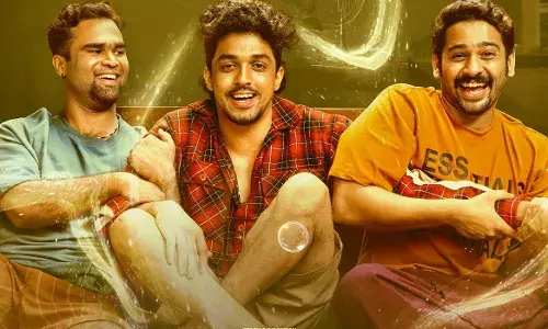 ചിരിയും ഭയവും ഒരേ ഫ്രെയിമില്... പ്രകമ്പനം ട്രെയിലര് റിലീസ് ചെയ്തു! ചിരിയും ഭയവും ഒരേ ഫ്രെയിമില്... പ്രകമ്പനം ട്രെയിലര് റിലീസ് ചെയ്തു!