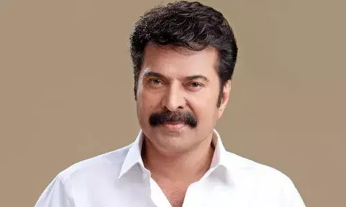 കുറെ കാലം തനിക്ക് ഗന്ധം തിരിച്ചറിയാൻ കഴിഞ്ഞിരുന്നില്ലെന്നും എന്നാൽ ഇപ്പോൾ തിരിച്ചുകിട്ടിയിട്ടുണ്ടെന്നും മമ്മൂട്ടി കുറെ കാലം തനിക്ക് ഗന്ധം തിരിച്ചറിയാൻ കഴിഞ്ഞിരുന്നില്ലെന്നും എന്നാൽ ഇപ്പോൾ തിരിച്ചുകിട്ടിയിട്ടുണ്ടെന്നും മമ്മൂട്ടി