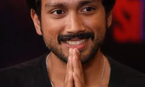 കേരളത്തെ പരിഹസിക്കുന്ന ബോളിവുഡ് ‘ ഹിന്ദി ചിത്രം പരം സുന്ദരി’ക്കെതിരെ തുറന്നടിച്ച് കാളിദാസ് ജയറാം കേരളത്തെ പരിഹസിക്കുന്ന ബോളിവുഡ് ‘ ഹിന്ദി ചിത്രം പരം സുന്ദരി’ക്കെതിരെ തുറന്നടിച്ച് കാളിദാസ് ജയറാം