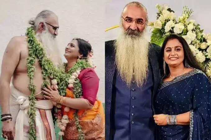 ഞങ്ങൾ സന്തോഷത്തോടെ കഴിയുന്നു; കുപ്രചാരണങ്ങൾ നിർത്തണം: വിവാഹമോചന വാർത്തകളിൽ പ്രതികരിച്ച് ദിവ്യ ശ്രീധർ ഞങ്ങൾ സന്തോഷത്തോടെ കഴിയുന്നു; കുപ്രചാരണങ്ങൾ നിർത്തണം: വിവാഹമോചന വാർത്തകളിൽ പ്രതികരിച്ച് ദിവ്യ ശ്രീധർ