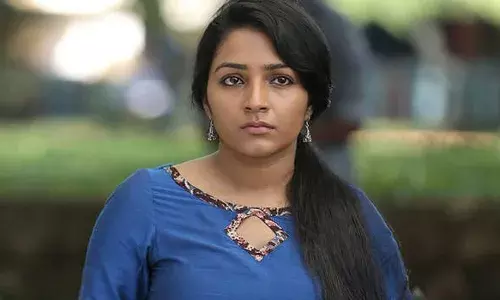 സ്വയം ട്രോളി രജിഷ! പരിഹാസങ്ങള്‍ക്കുള്ള ഉത്തരം മസ്തിഷ്‌ക മരണം