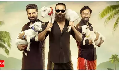 തിയേറ്ററിൽ ഇറങ്ങും മുൻപ് ആട് 3 ക്ക് ഒരു രണ്ടാം ഭാഗം പ്രഖ്യാപിച്ച് സംവിധായാകാൻ മിഥുൻ മാനുവൽ തോമസ് തിയേറ്ററിൽ ഇറങ്ങും മുൻപ് ആട് 3 ക്ക് ഒരു രണ്ടാം ഭാഗം പ്രഖ്യാപിച്ച് സംവിധായാകാൻ മിഥുൻ മാനുവൽ തോമസ്