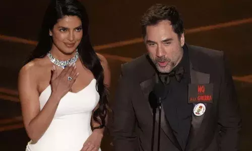 പലസ്തീന് പിന്തുണയുമായി ഹാവിയർ ബാർദേം, പുരസ്കാരം സമ്മാനിച്ച് പ്രിയങ്ക; 98-ാമത് ഓസ്കറിലെ പ്രധാന വിശേഷങ്ങൾ പലസ്തീന് പിന്തുണയുമായി ഹാവിയർ ബാർദേം, പുരസ്കാരം സമ്മാനിച്ച് പ്രിയങ്ക; 98-ാമത് ഓസ്കറിലെ പ്രധാന വിശേഷങ്ങൾ