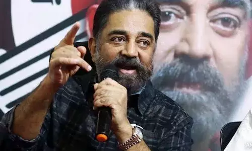 നടൻ വിജയ് മത്സരിക്കാൻ ഒരുങ്ങുന്നതിനെക്കുറിച്ച് മനസുതുറന്ന് കമലഹാസൻ നടൻ വിജയ് മത്സരിക്കാൻ ഒരുങ്ങുന്നതിനെക്കുറിച്ച് മനസുതുറന്ന് കമലഹാസൻ