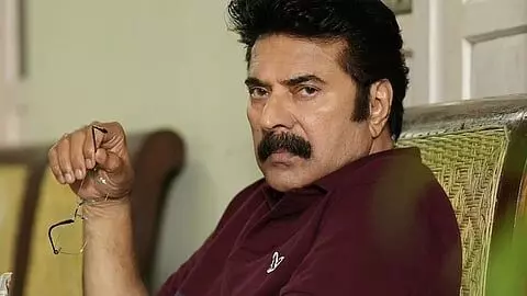 മമ്മൂട്ടിക്ക് 35 കോടി പ്രതിഫലം, നിരസിച്ച് മമ്മൂട്ടി ഒടുവിൽ 24 കോടി. മമ്മൂട്ടിക്ക് 35 കോടി പ്രതിഫലം, നിരസിച്ച് മമ്മൂട്ടി ഒടുവിൽ 24 കോടി.