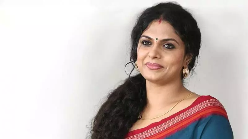 ഹിറ്റ് സിനിമകളില് അഭിനയിക്കാന് അവസരം കിട്ടി, പക്ഷെ അച്ഛനും അമ്മയും സമ്മതിച്ചില്ല - ആശ ശരത്. ഹിറ്റ് സിനിമകളില് അഭിനയിക്കാന് അവസരം കിട്ടി, പക്ഷെ അച്ഛനും അമ്മയും സമ്മതിച്ചില്ല - ആശ ശരത്.