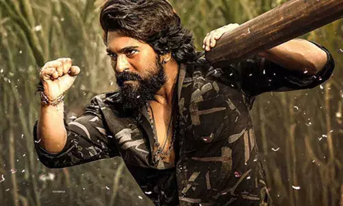 പാന് ഇന്ത്യന് ചിത്രമായ പെദ്ധി യിലെ പുതിയ ഗ്ലിമ്പ്സ് വീഡിയോ പുറത്ത്. പാന് ഇന്ത്യന് ചിത്രമായ പെദ്ധി യിലെ പുതിയ ഗ്ലിമ്പ്സ് വീഡിയോ പുറത്ത്.